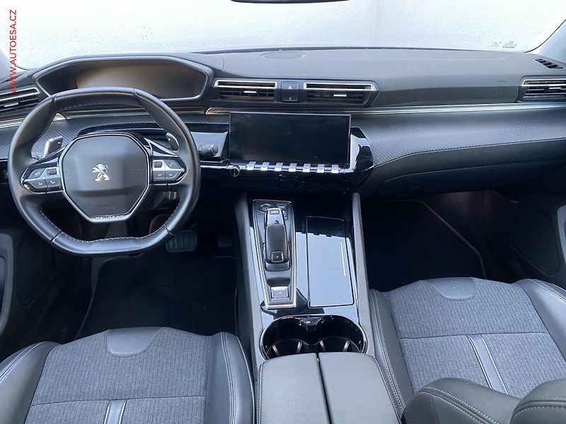 Peugeot 508 (2022) 1.2PT, Allure, AT - fotka 8 z 18