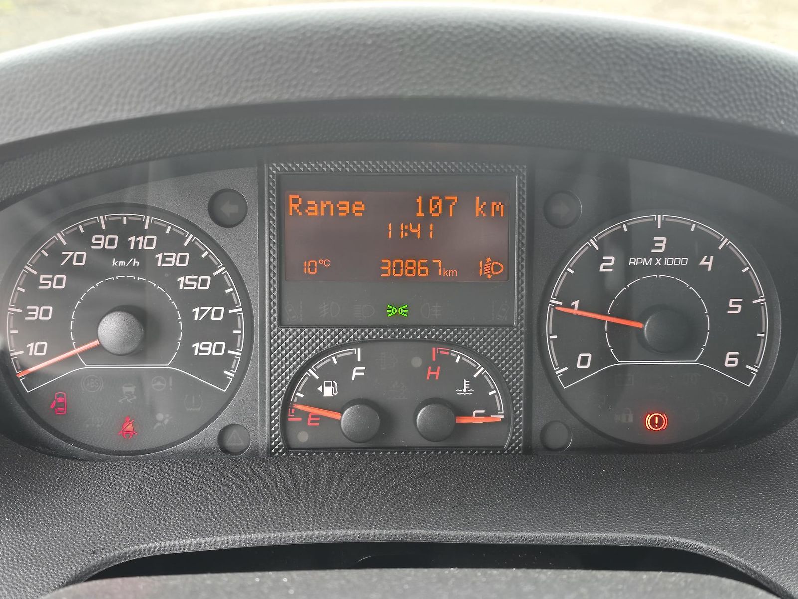 Opel Movano 6 MÍST K SEZENÍ! L2H2 — foto 10