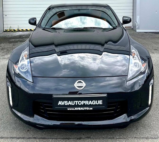 Nissan 370 Z (2018) COUPE AUTOMAT 2018 241KW  - fotka 2 z 24