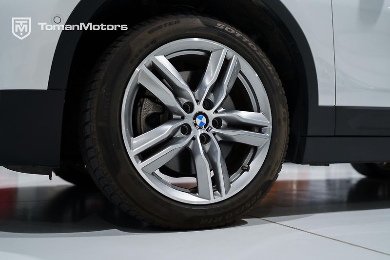 BMW X2 (2018) - fotka 20 z 23
