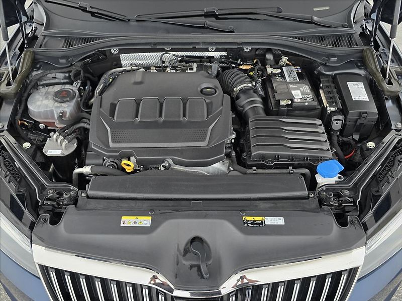 Škoda Superb 2,0 Style+, ACC, Virtual, Kame - fotka 25 z 25