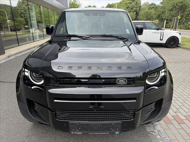 Land Rover Defender (2026) 3,0 S D200 - fotka 3 z 23