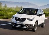 Opel Crossland X. (Selection) za příplatek 20 000 Kč. Základní cena 369 900 Kč. Klimatizace až do výbavy Enjoy.