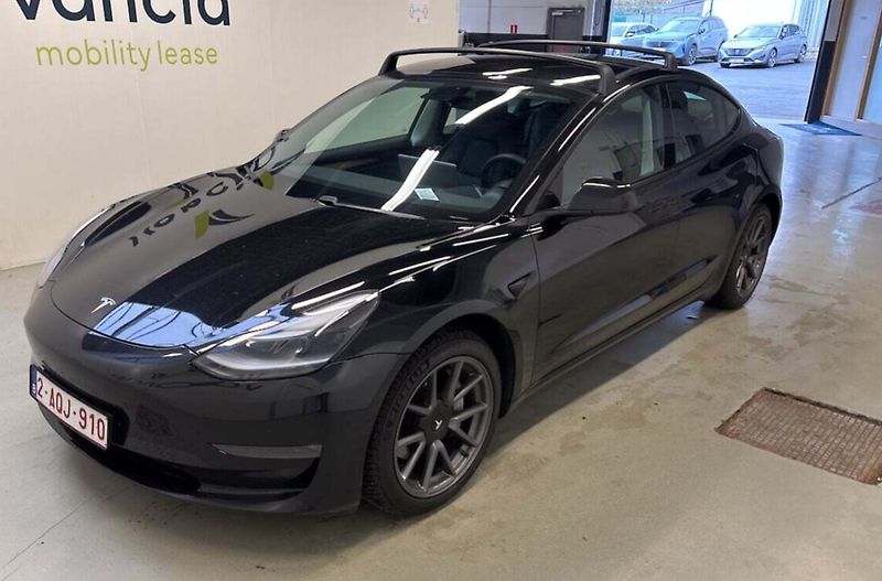 Tesla Model 3 (2021) Long Range Refresh - fotka 1 z 5