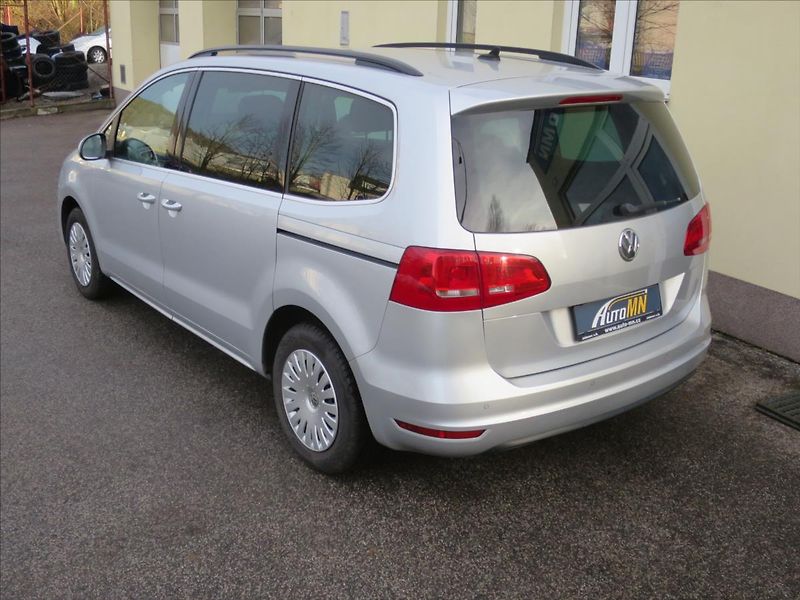Volkswagen Sharan 1,4  TSI - fotka 6 z 19