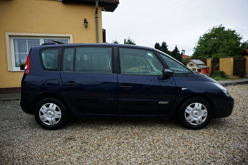 Renault Espace (2005) EXPRESION 1,9 DCI 88 kW - fotka 3 z 41