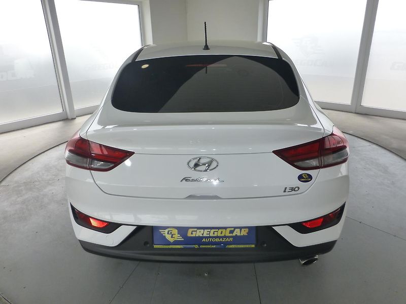 Hyundai i30 (2018) 1,0-88KW**NEW ČR**FASTBACK - fotka 7 z 25