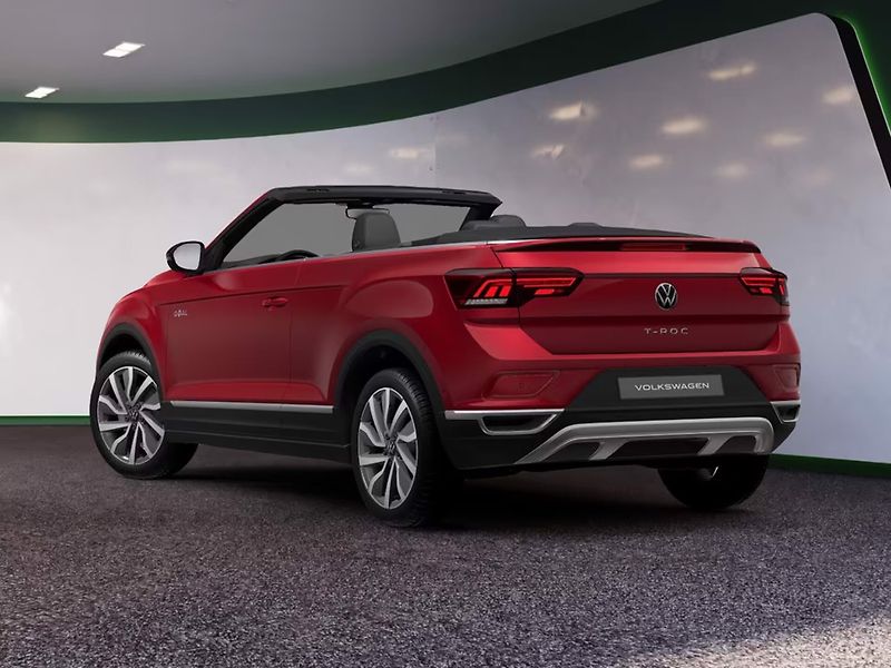 Volkswagen T-Roc 1.5 TSI DSG ACC LED Navi - fotka 2 z 11