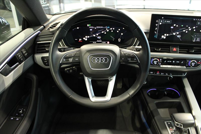 Audi A5 Coupé 40 TDi quattro S Line AC - fotka 16 z 35
