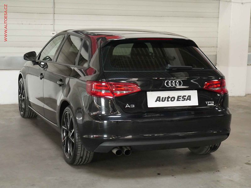 Audi A3 (2014) 1.4TSi, autoAC - fotka 4 z 16