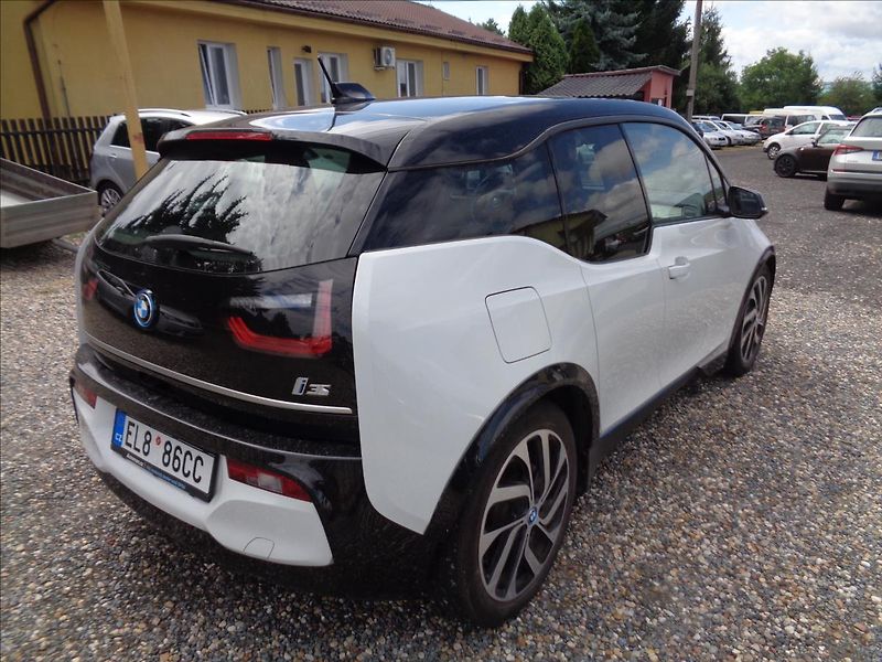 BMW i3 0,0   s - fotka 7 z 21