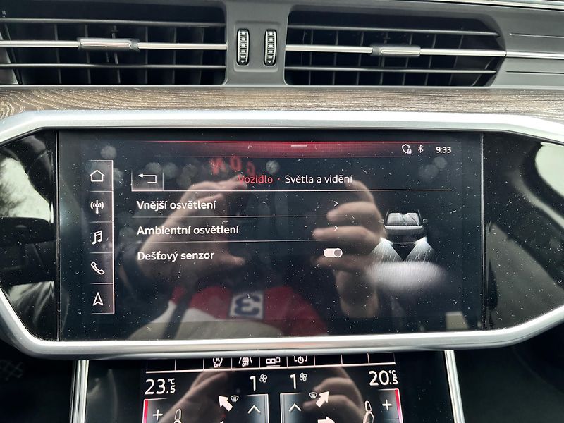 Audi A6 (2019) 3.0 TFSi 250 kW Quattro ČR - fotka 30 z 38