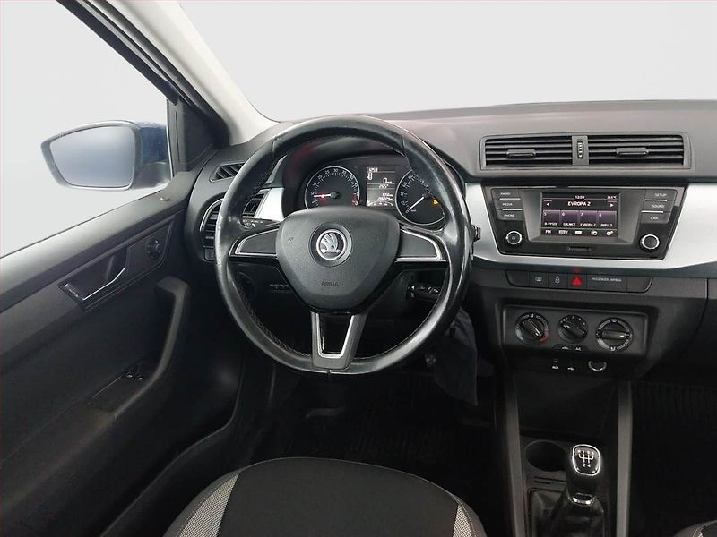 Škoda Fabia (2015) 1.4 TDI, dobrý stav - fotka 7 z 15