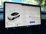 Tesla Model Y Long Range AWD - náhled 20