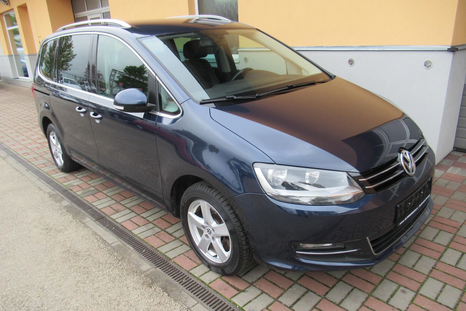 Volkswagen Sharan 2.0 TDi 4x4 TAŽNÉ NA 2,4t