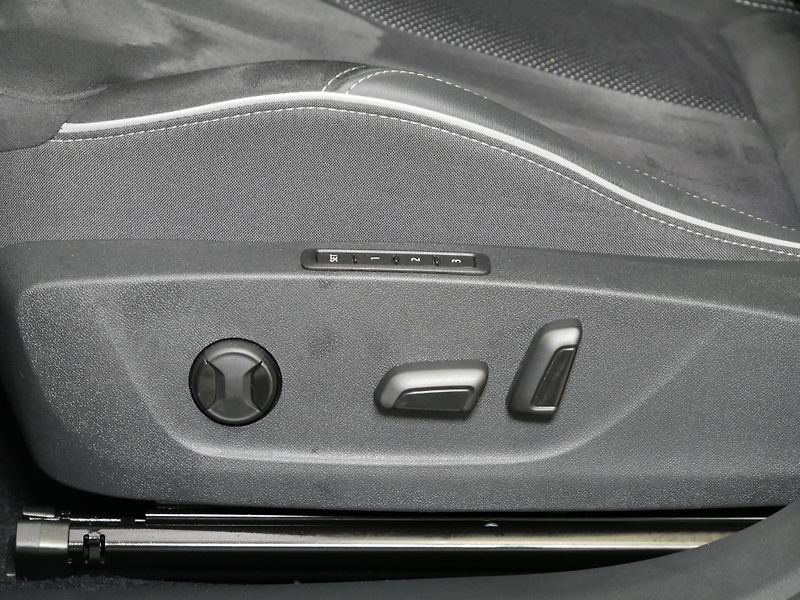 Škoda Enyaq - fotka 20 z 25