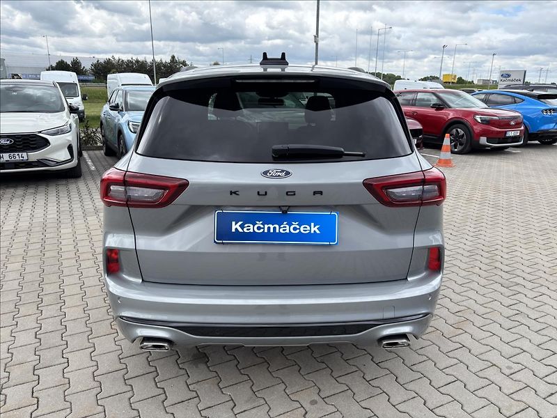Ford Kuga 1,5 EcoBoost 111 kW ST-Line X - fotka 4 z 42