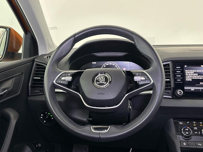 Škoda Karoq Selection DSG - fotka 18 z 29
