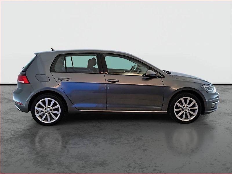Volkswagen Golf (2018) Highline 1.0 TSI, Tempomat - fotka 6 z 17