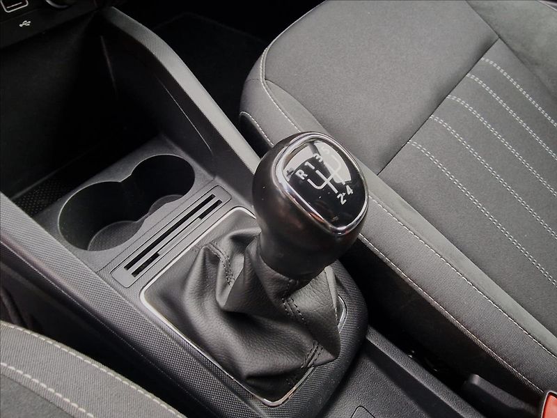 Škoda Fabia 1.0TSI Style, původ ČR,1.Maj. - fotka 33 z 48
