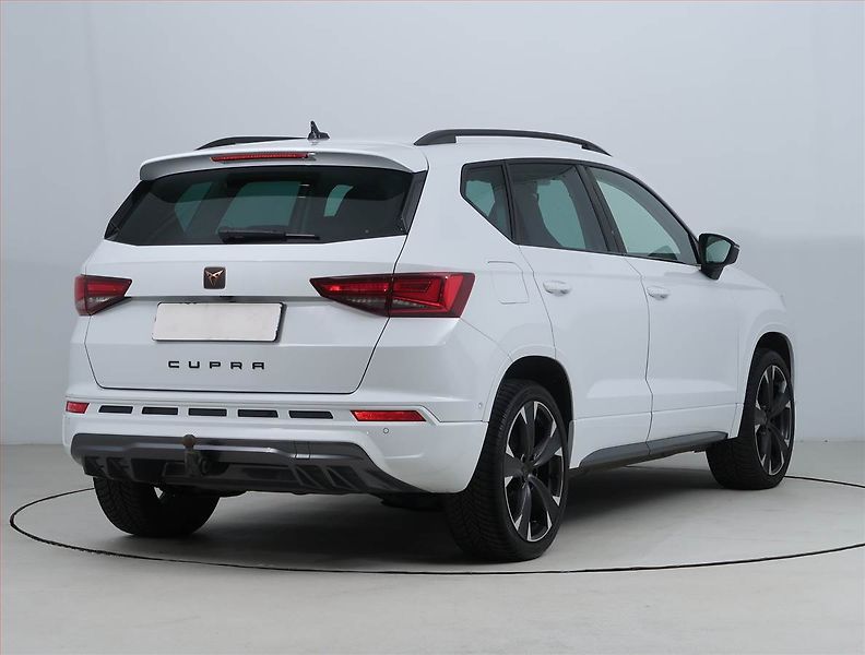 Cupra Ateca (2024) 2.0 TSI - fotka 5 z 20