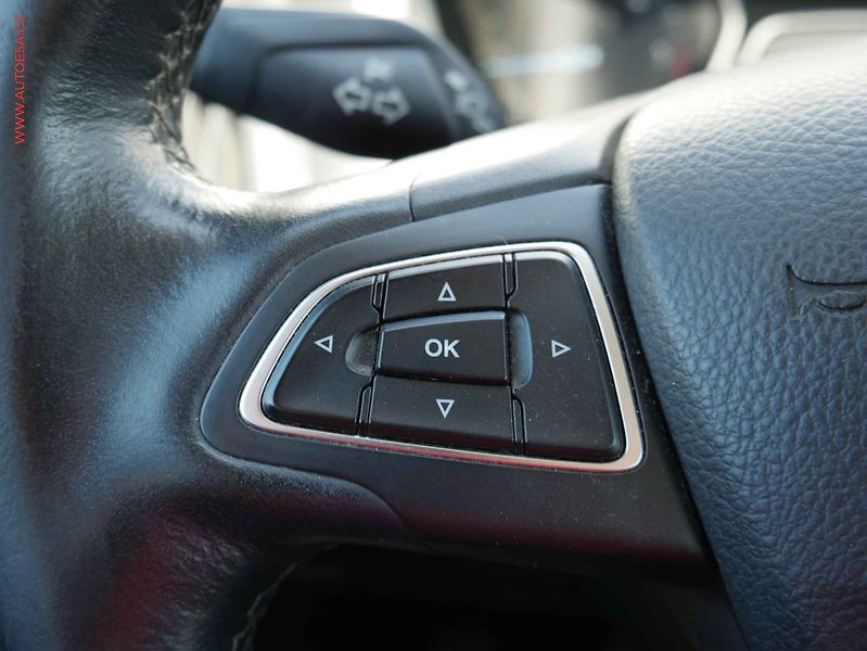 Ford Focus (2015) 1.5TDCi, 2.maj,ČR, servis - fotka 13 z 18