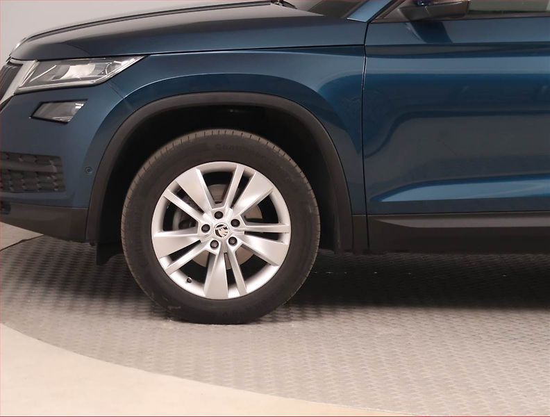 Škoda Kodiaq (2017) Ambition Plus 1.4 TSI, Navi - fotka 15 z 16