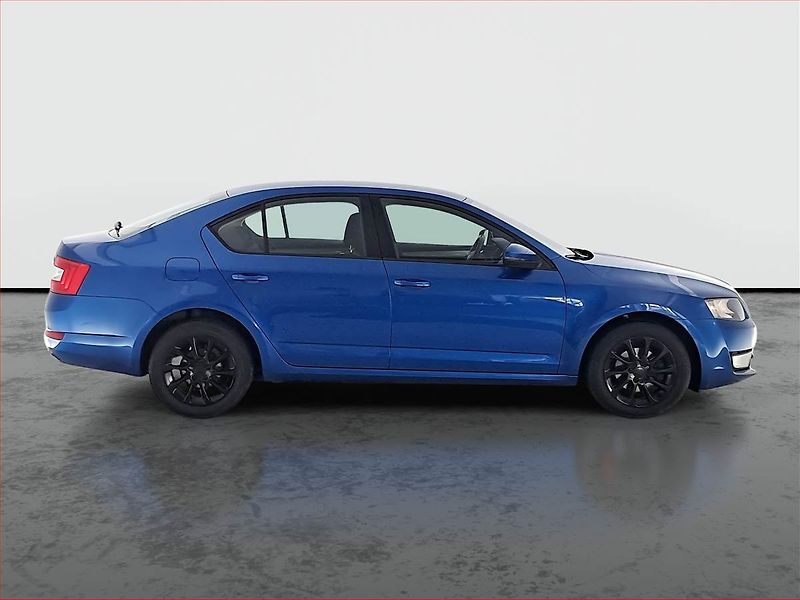 Škoda Octavia (2016) Ambition 1.6 TDI, Tempomat - fotka 6 z 16