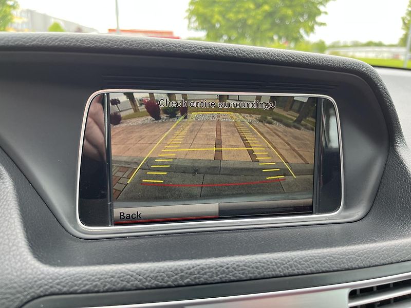 Mercedes-Benz Třídy E (2013) 350 i V6 AMG Styl paket (950) - fotka 34 z 39