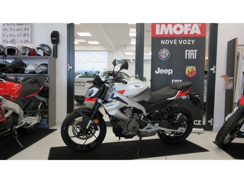 Aprilia (2025) Tuono 457 - fotografie inzerátu
