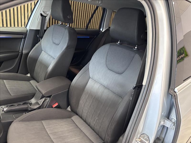Škoda Octavia 2.0 TDI 110KW GreenLine - fotka 10 z 28