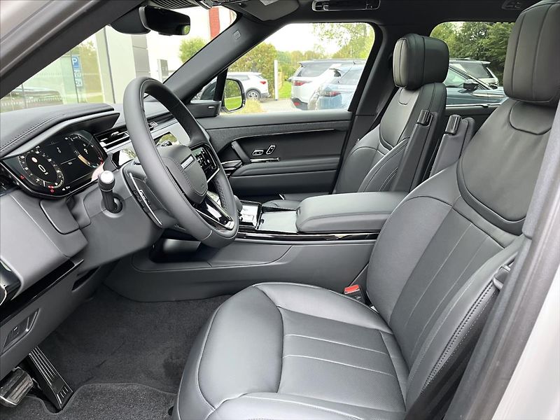 Land Rover Range Rover Sport (2026) 3,0 Dynamic SE D300 AWD - fotka 9 z 20