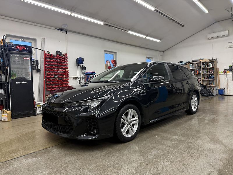 Suzuki Swace 1.8 Hybrid Comfort+ 72kW - fotka 3 z 22