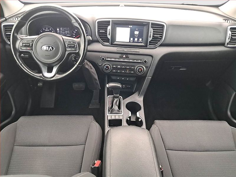 Kia Sportage (2017) 1.6 T-GDI, 4X4, Automat - fotka 8 z 17