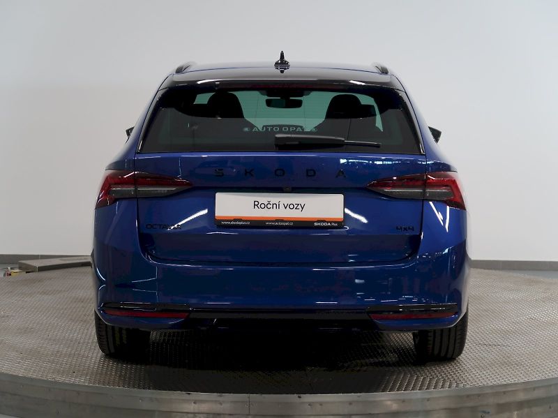 Škoda Octavia (2025) SPORTLINE 2.0TSI 150KW 4x4 DSG - fotka 9 z 44