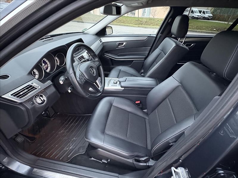 Mercedes-Benz Třídy E 2,2 200CDi 100kW,Led,Navi,Výhř - fotka 3 z 36