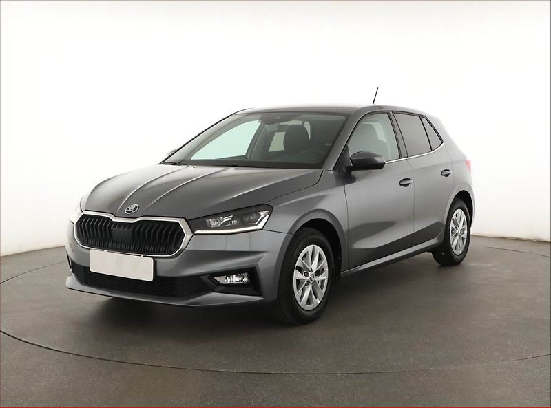 Škoda Fabia (2022) 1.0, ČR,1.maj, Tempomat - fotka 2 z 19