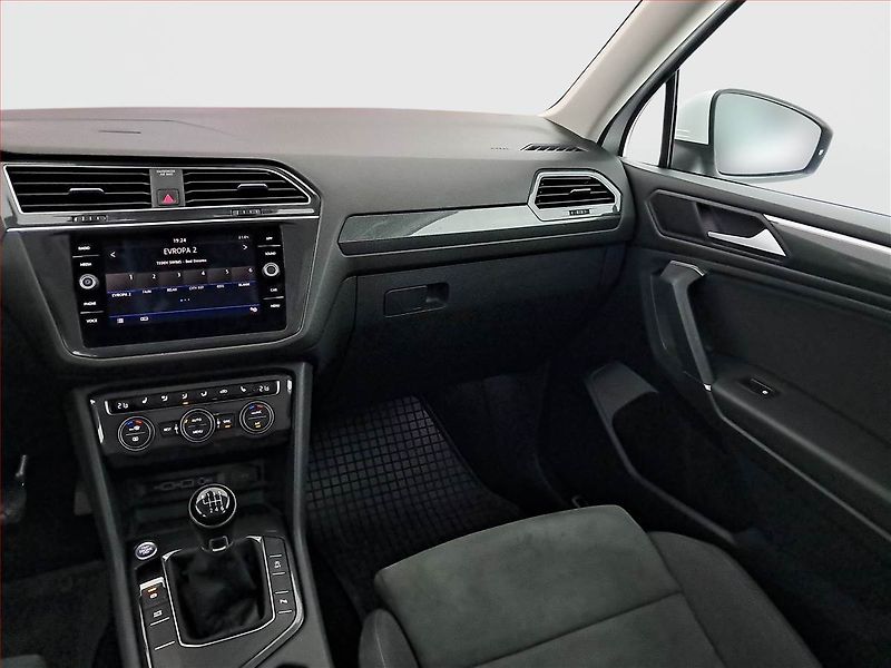 Volkswagen Tiguan Allspace (2019) Highline 2.0 TDI, ČR,1.maj - fotka 8 z 22