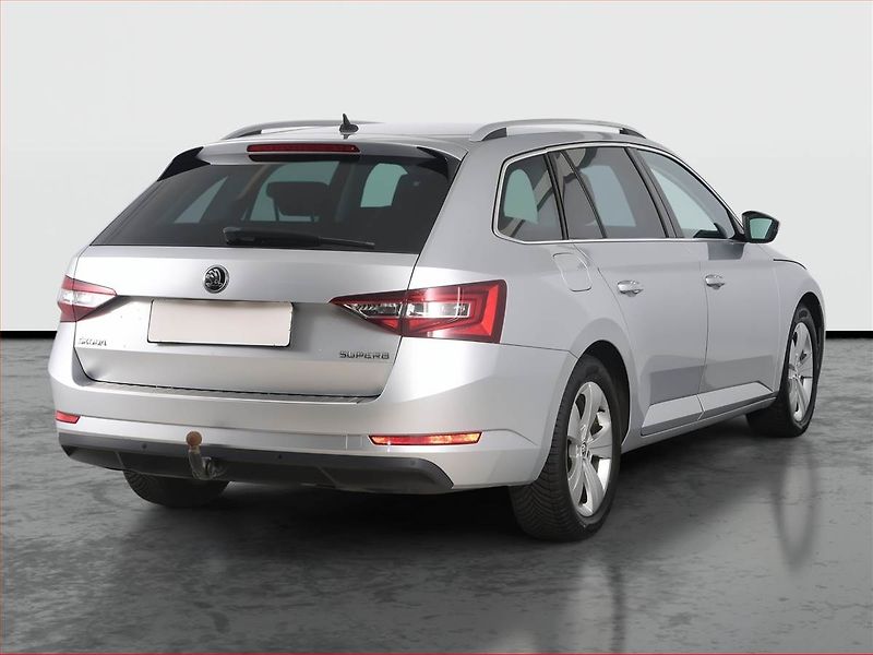 Škoda Superb (2016) Style 2.0 TDI, Automat - fotka 5 z 19