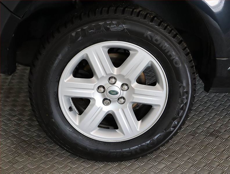 Land Rover Freelander (2011) 2.2 SD4, 4X4, Automat - fotka 15 z 19