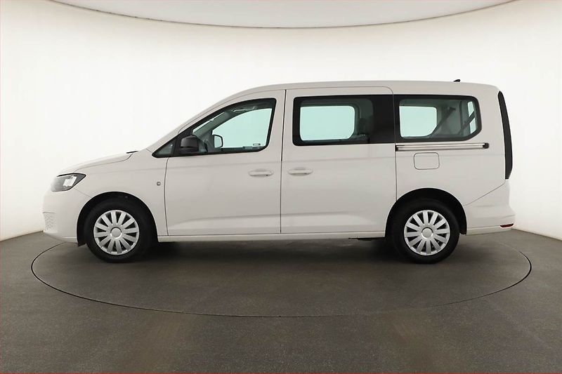 Volkswagen Caddy (2022) Maxi 1.5 TSI, 7Míst, ČR, 1Maj - fotka 3 z 18