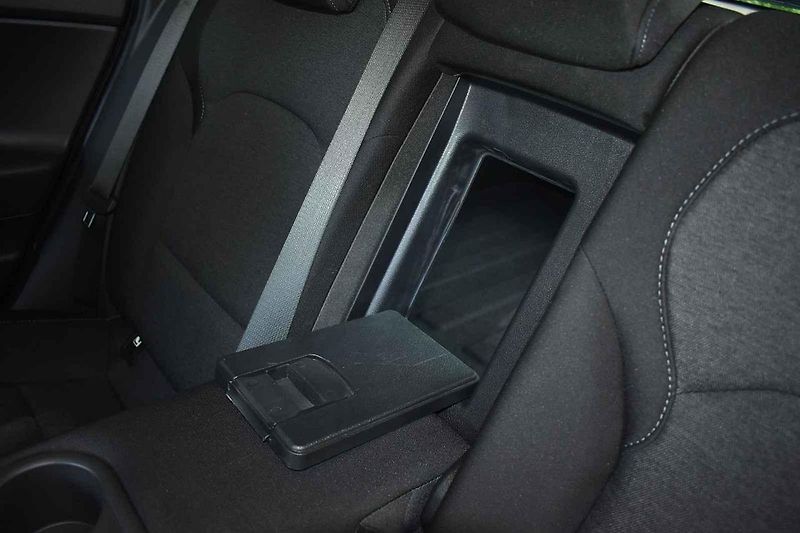 Tříletý exemplář Hyundai i30 kombi může novému majiteli dobře sloužit ještě dlouhou dobu.