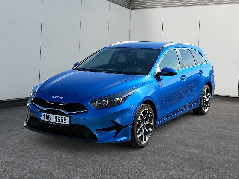 Kia Ceed (2023) TOP 1.5T-GDI 118kW CZ DPH - fotografie inzerátu
