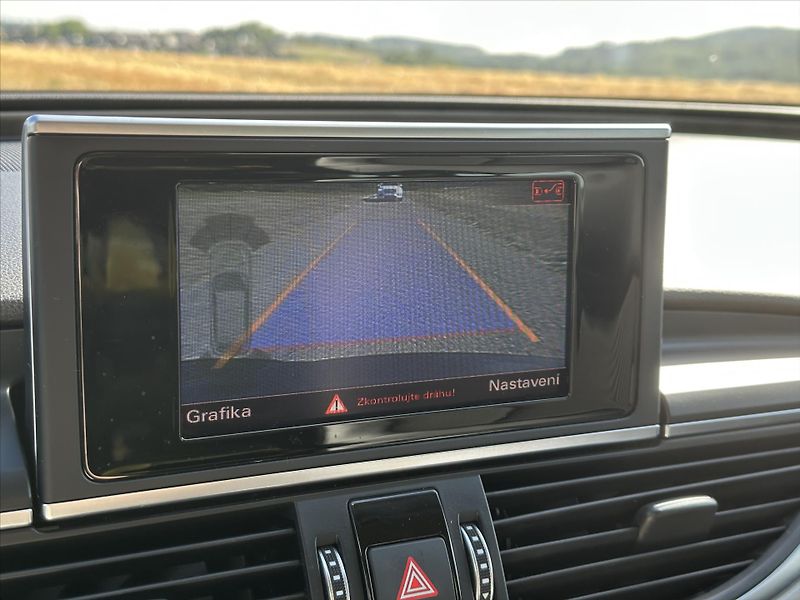 Audi A6 Allroad 3,0 TDI Quattro 200kW S-Tronic - fotka 23 z 33