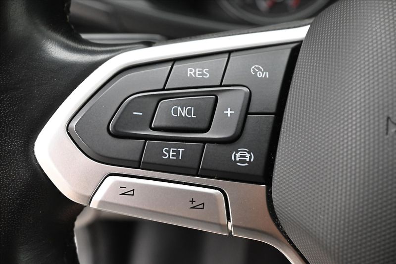Volkswagen Transporter 2,0 TDI 110 kW Navigace Záruka - fotka 23 z 29
