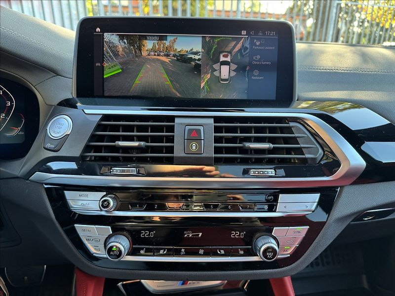 BMW X4 M40i - fotka 20 z 36