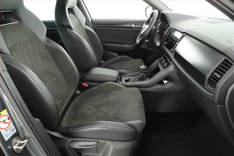 Škoda Kodiaq (2023) Sportline 2.0 TDI 4x4 - fotka 7 z 20