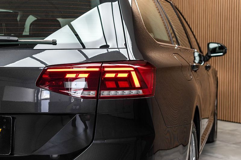 Volkswagen Passat 1.5 TSI DSG*BUSINESS*DPH*ČR 1M - fotka 36 z 40