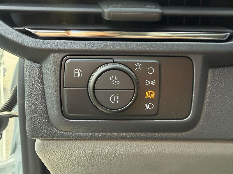 Ford Tourneo Custom (2026) Titanium X L1, Tourneo, 2.5 Du - fotka 17 z 21
