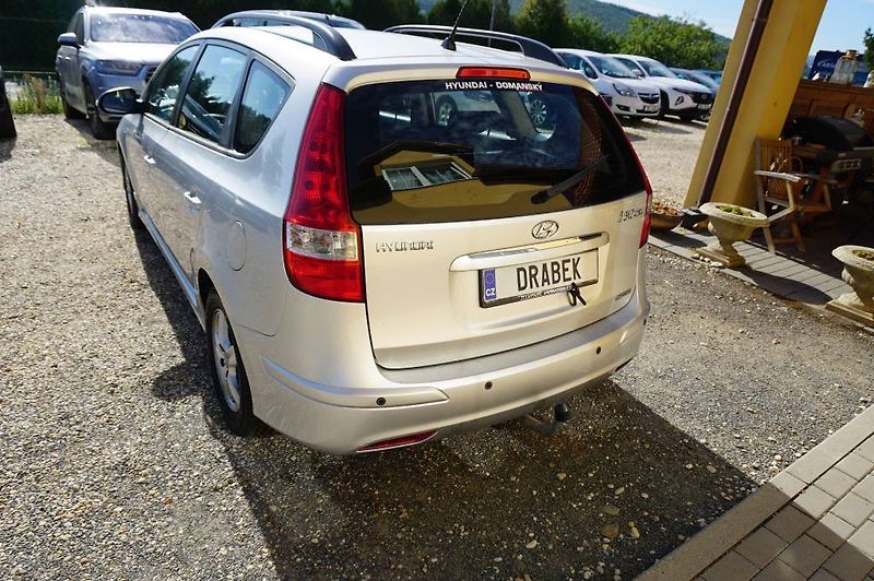 Hyundai i30 (2012) 1,6C W  CRDI NOVÉ V ČR - fotka 5 z 34